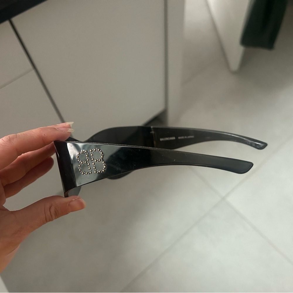 Balenciaga Shield Sunglasses with Rhinestones - Picture 5 of 8